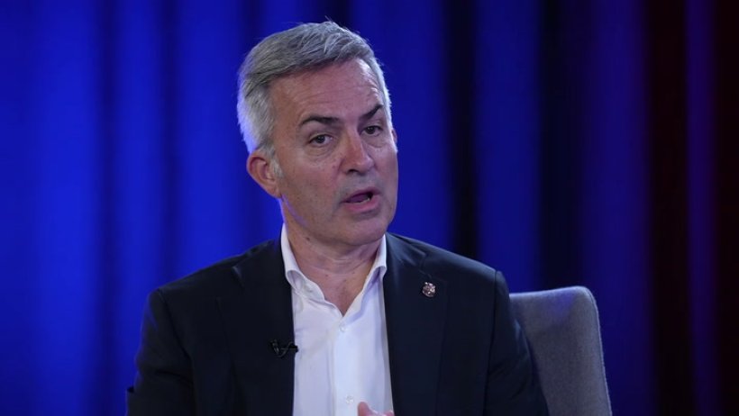 فونت يوضح موقف برشلونة من صفقة هالاند