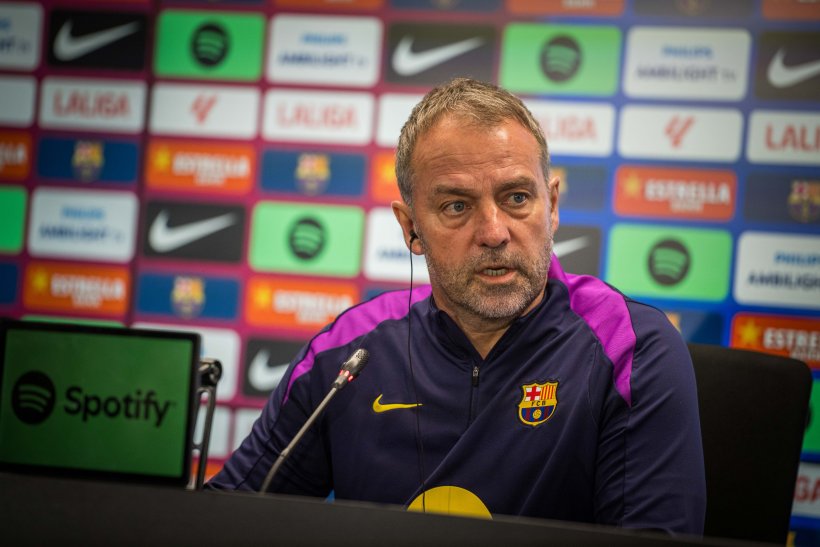 فليك: نركز بشكل كامل على المباراة، وسعيد بعودة جافي