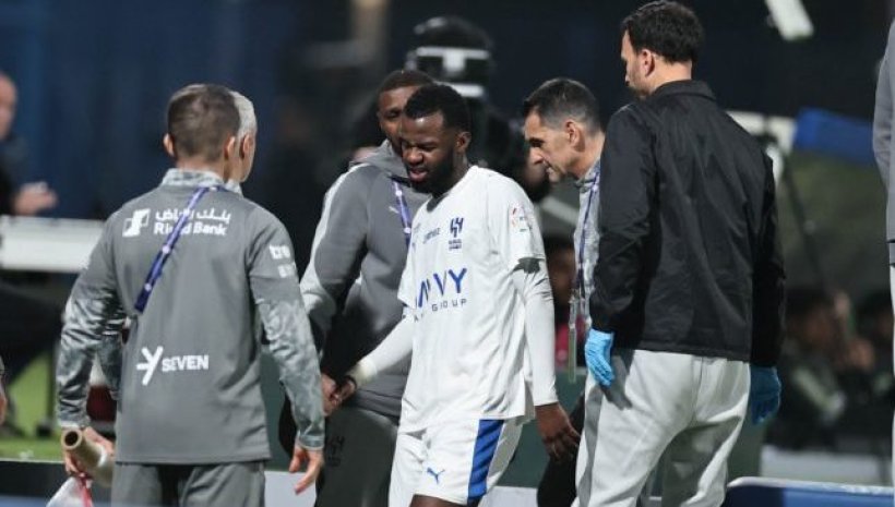 الشكوك تحاصر مشاركة تمبكتي في كلاسيكو الهلال والأهلي بكأس الملك