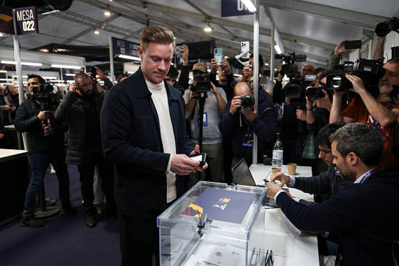 تير شتيجن يواجه مشكلة في التصويت بانتخابات برشلونة 2026