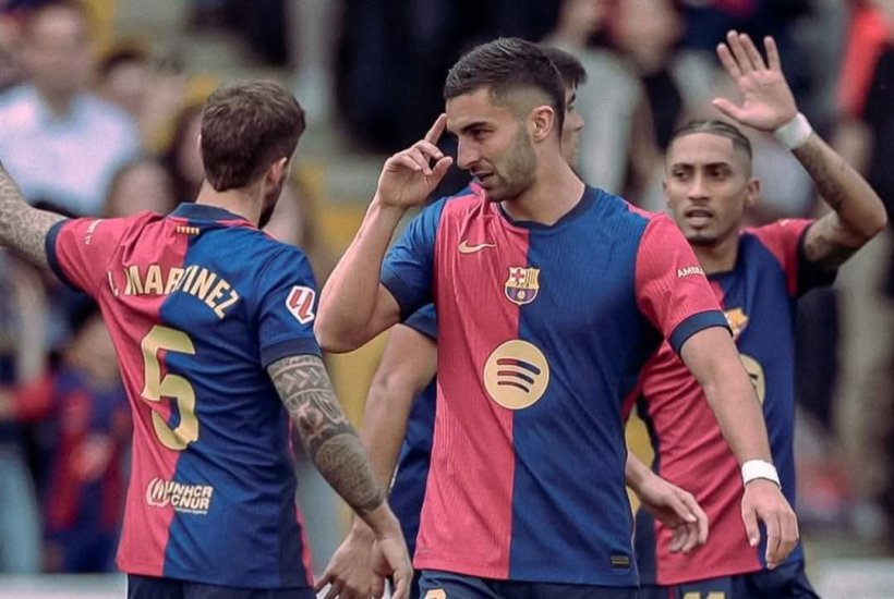 برشلونة يسعى لتعزيز رقمه المميز أمام إشبيلية