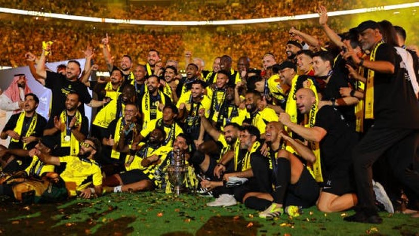 نجم الهلال السابق يحلل خسارة الأهلي والاتحاد ويتوقع بطل الدوري