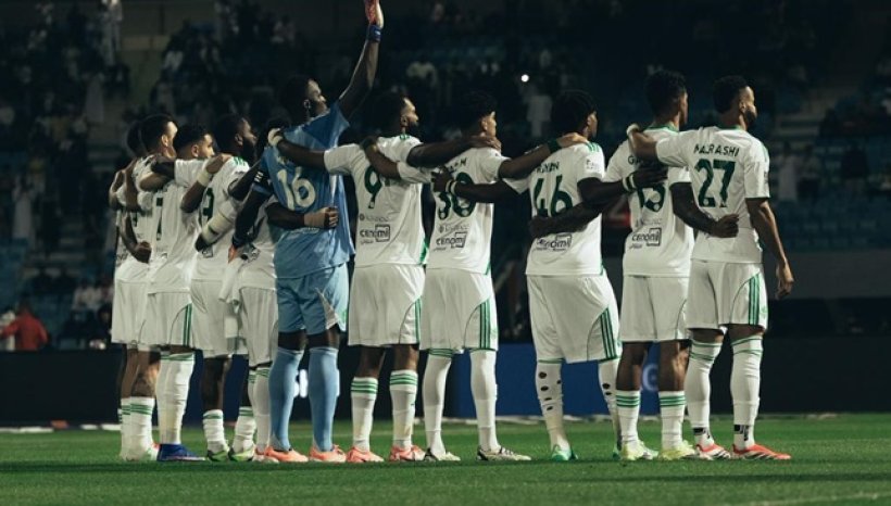 اختبارات طبية تحسم موقف زكريا هوساوي من كلاسيكو الأهلي والهلال