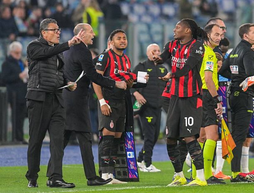 ميلان يحدد موقفه من رحيل رفائيل لياو