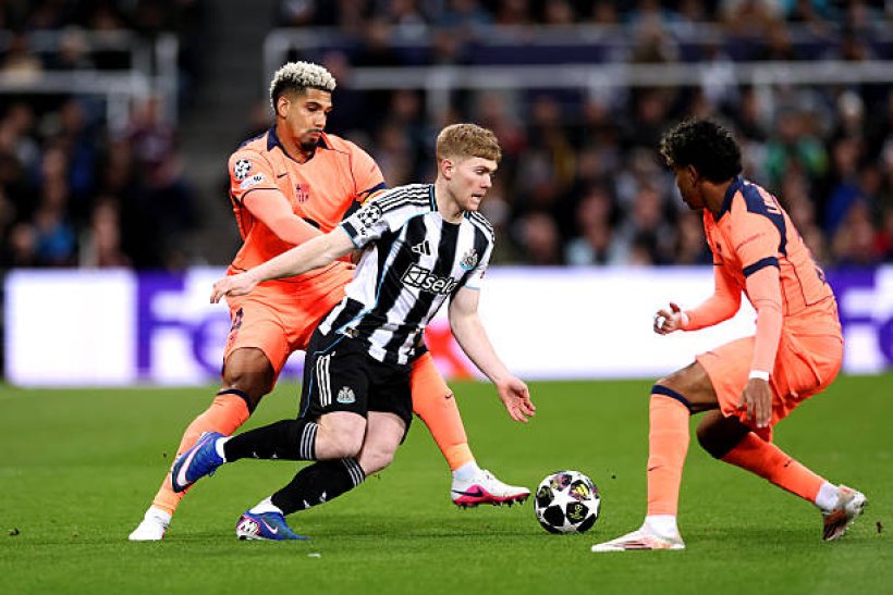 قرار جديد من برشلونة لمواجهة زحف جماهير نيوكاسل