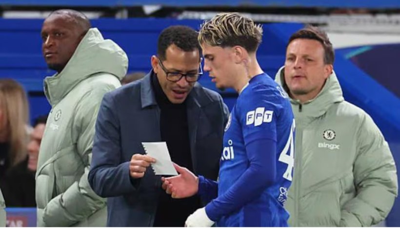 تصرف روسينيرو يثير غضب وتحفظ جماهير تشيلسي