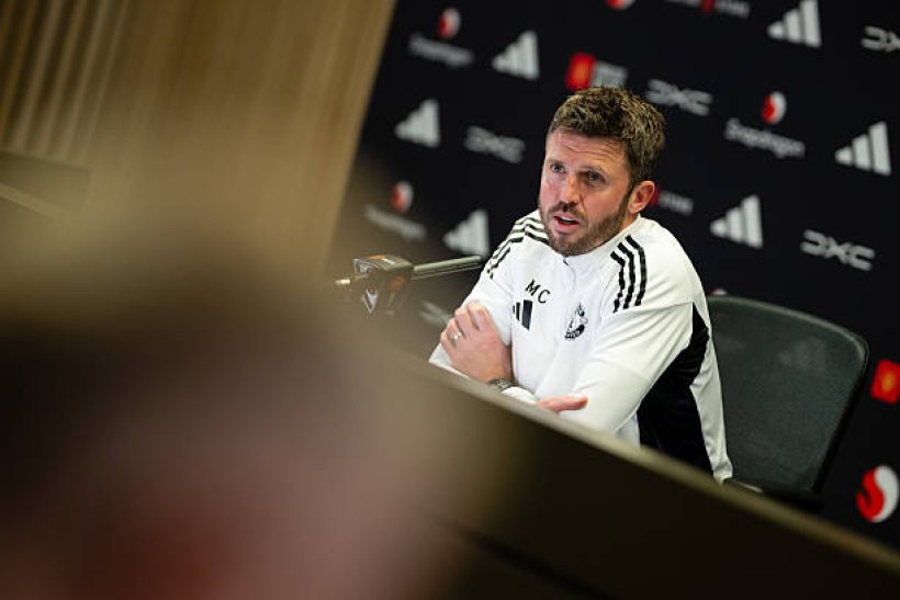 كاريك يحذر لاعبي مانشستر يونايتد قبل مواجهة بورنموث