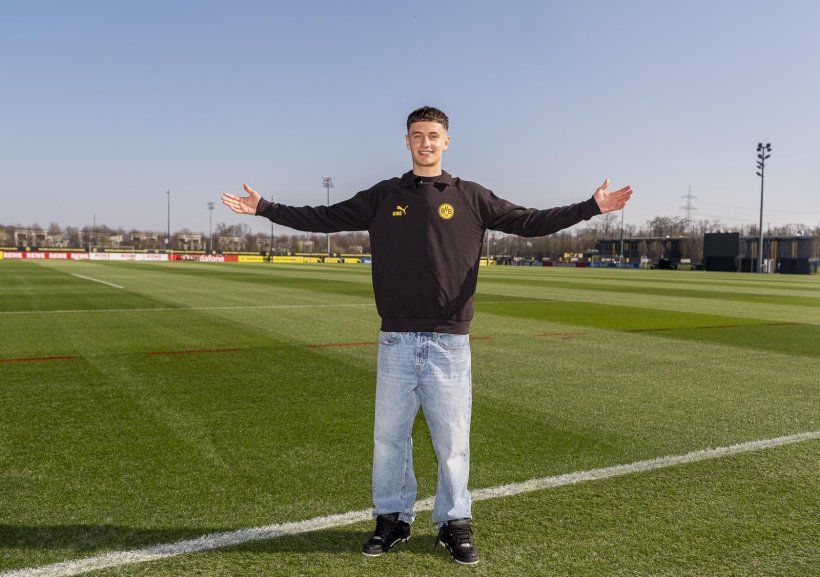 دورتموند يؤمّن مستقبله الدفاعي بتوقيع أول عقد احترافي مع الموهبة ريجاني