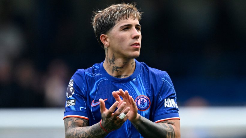 مدرب تشيلسي يرد على شائعات رحيل إنزو فرنانديز