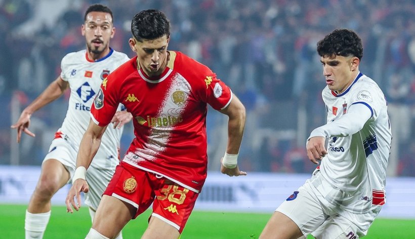 الوداد يوضح موعد مواجهة آسفي بعد تغيير التوقيت الرسمي