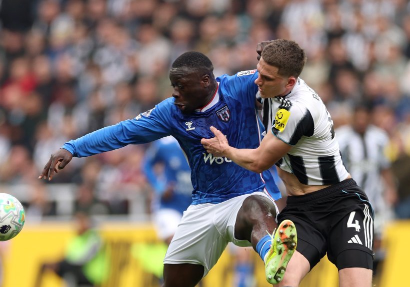 سندرلاند يقلب ديربي الشمال ويخطف الفوز من نيوكاسل