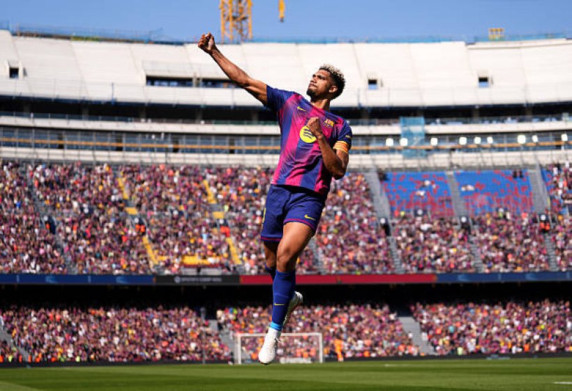 أراوخو يفتتح التسجيل ويعادل رقمه التهديفي مع برشلونة