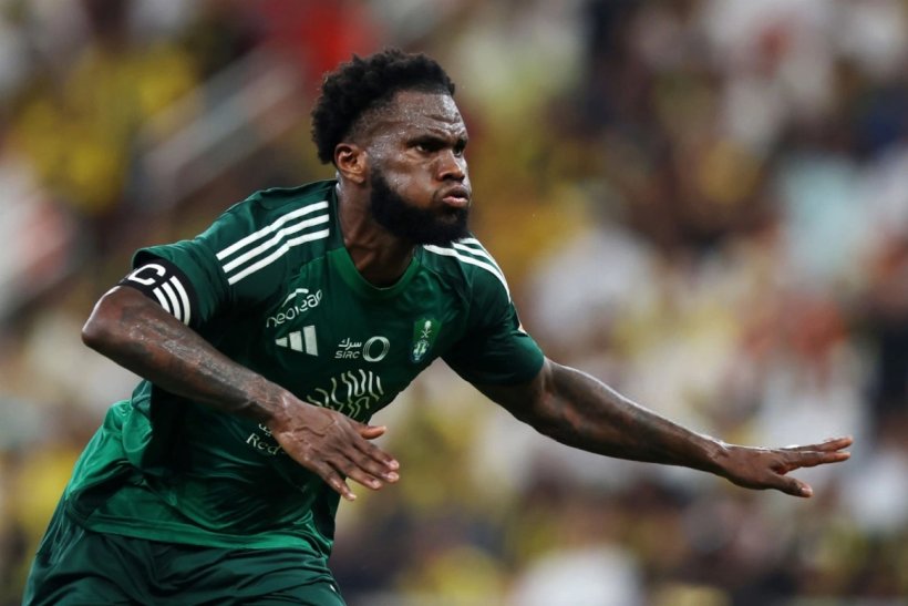 كيسي يقترب من مغادرة الأهلي بهذا الشرط الصادم