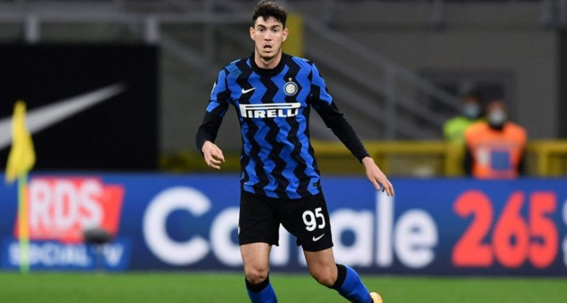 موقف برشلونة من ضم باستوني