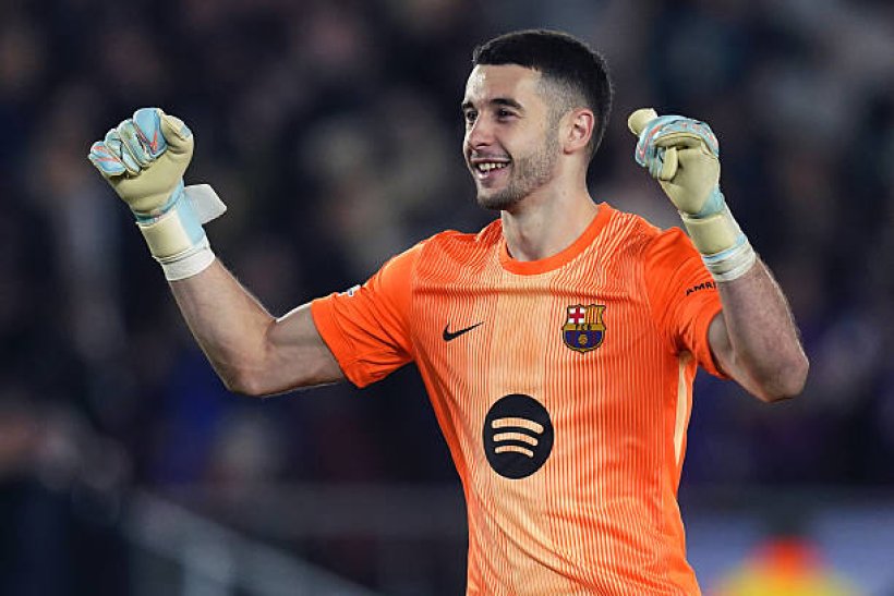 خوان جارسيا يتألق مع برشلونة بأرقام عالمية