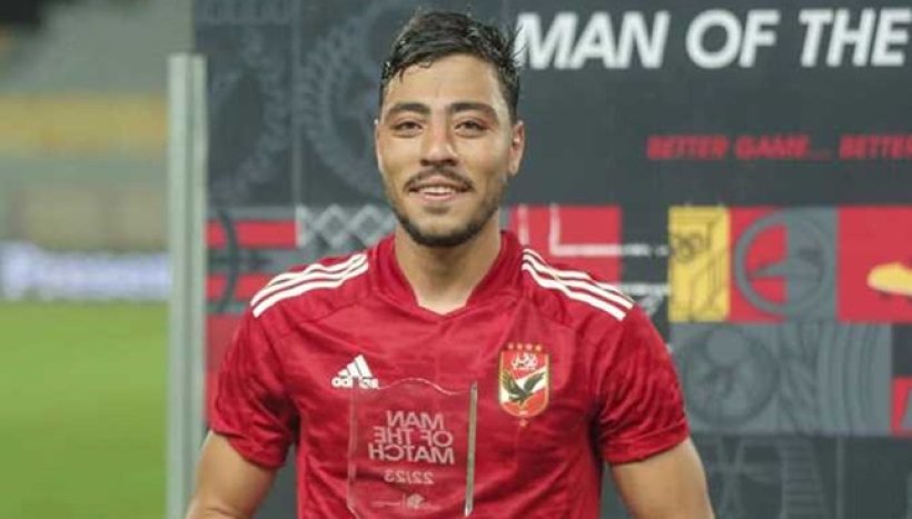 الأهلي يدرس عودة أكرم توفيق