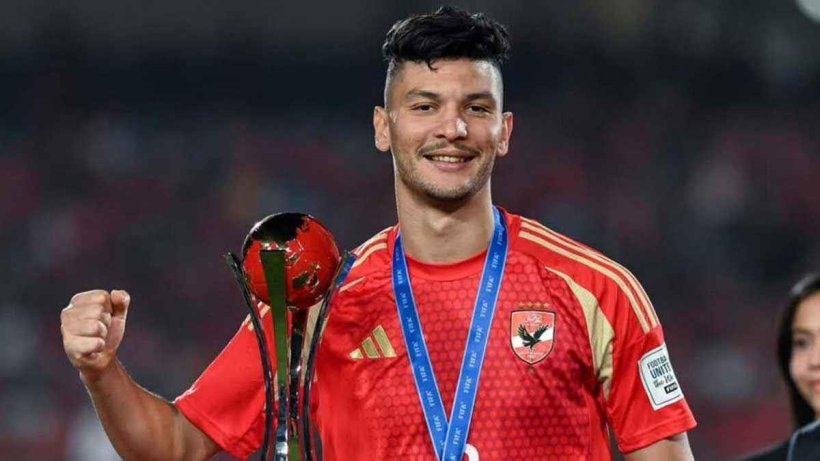 كالمار السويدي يخطط لشراء أشرف داري نهائيًا من الأهلي