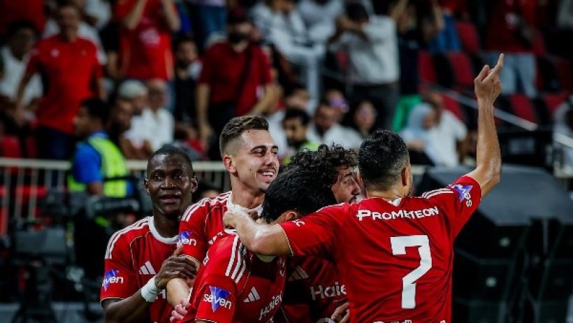 الأهلي يسعى لاستعادة بعض اللاعبين الراحلين عن الفريق