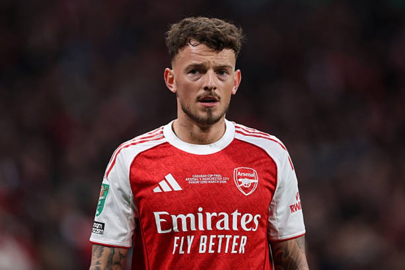 مانشستر يونايتد يرغب في ضم مدافع أرسنال