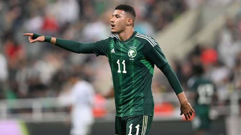 الحمدان يفند تصريحات رينارد حول أزمة الهجوم