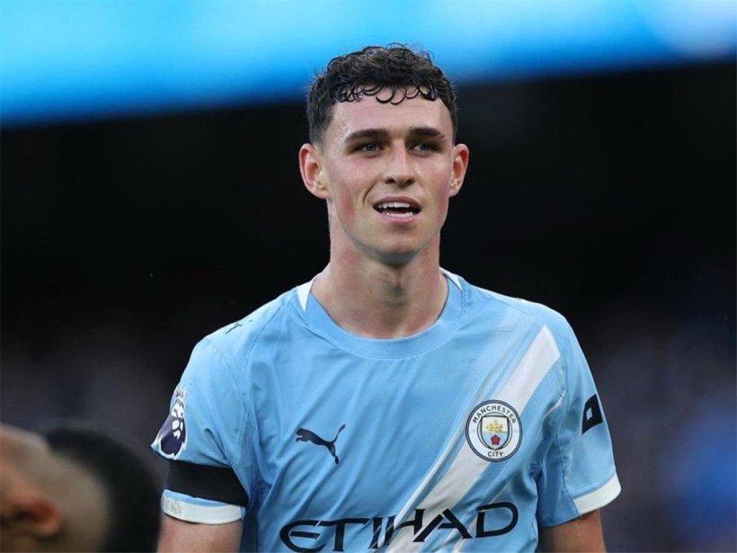 فيل فودين يدرس الرحيل عن مانشستر سيتي