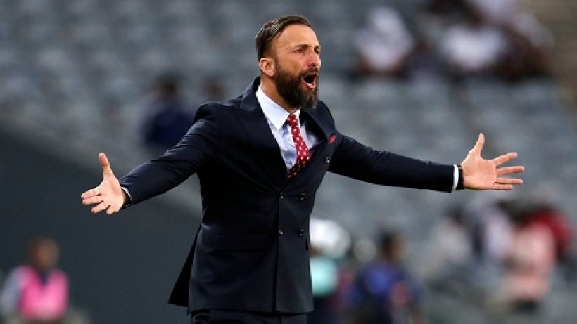 شباب بلوزداد يوقف راموفيتش مؤقتًا قبل مواجهة الزمالك