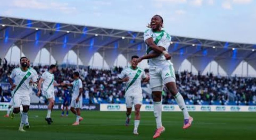 نجم الأهلي يكشف تفاصيل هامة حول انتقاله للدوري السعودي