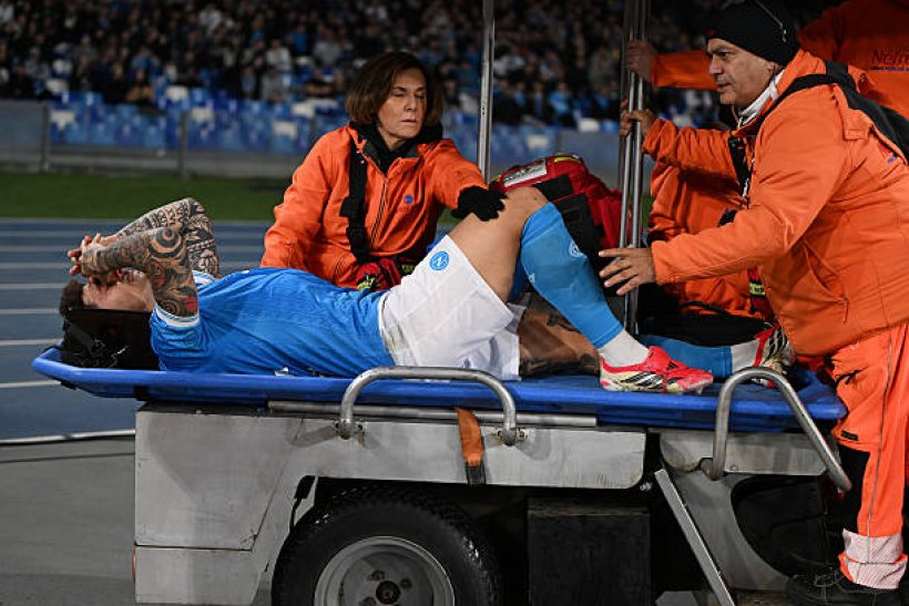 دي لورينزو يثير القلق في نابولي