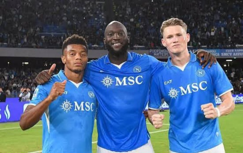 نجم نابولي يُغلق الباب أمام الدوري السعودي