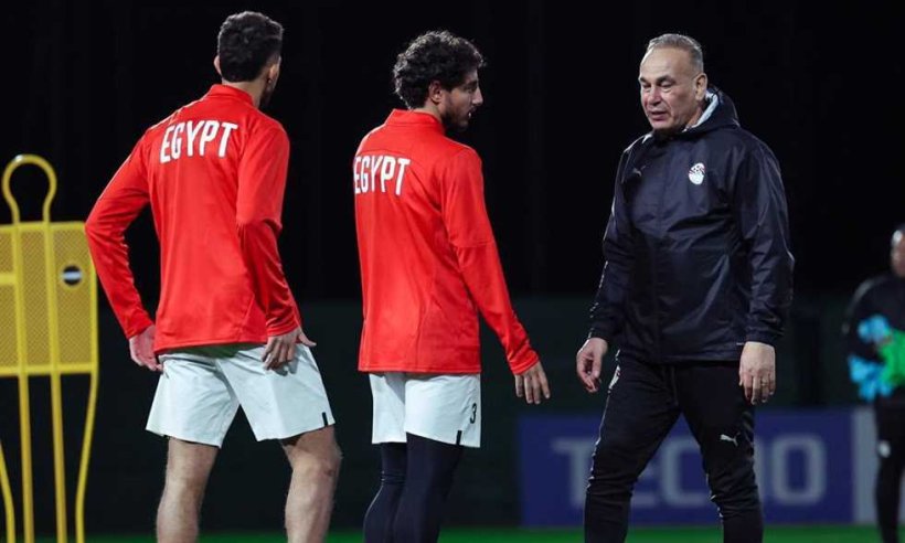 مصر وإسبانيا يتفقان على 11 تبديلًا في المباراة الودية