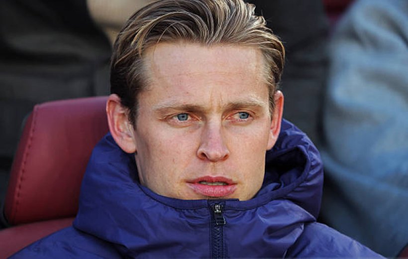 موقف دي يونج من المشاركة ضد أتلتيكو مدريد في الليجا