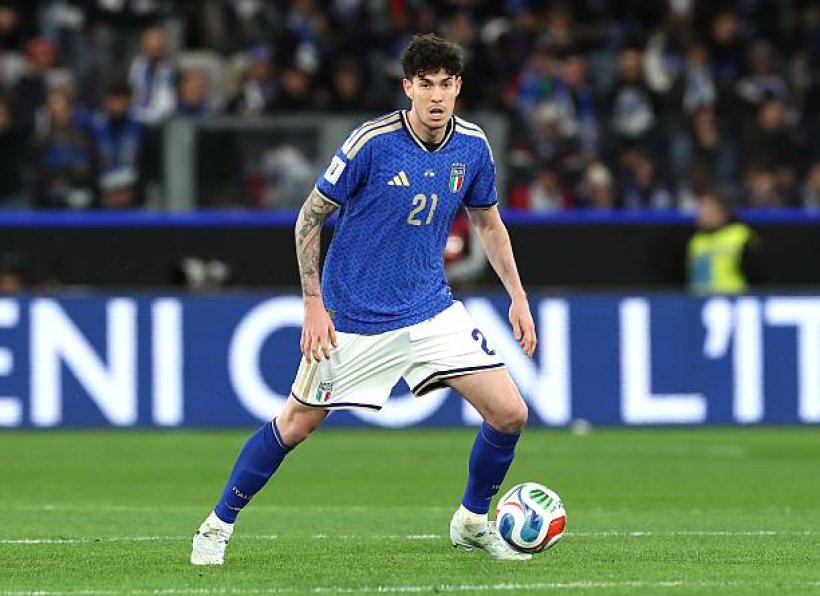 باستوني يقترب من برشلونة.. صفقة تعيد إلى الأذهان انتقال لويس سواريز