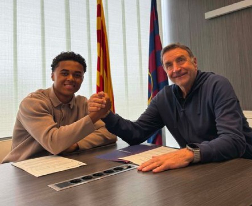 برشلونة يؤمّن مستقبل نجل كلويفرت حتى 2028