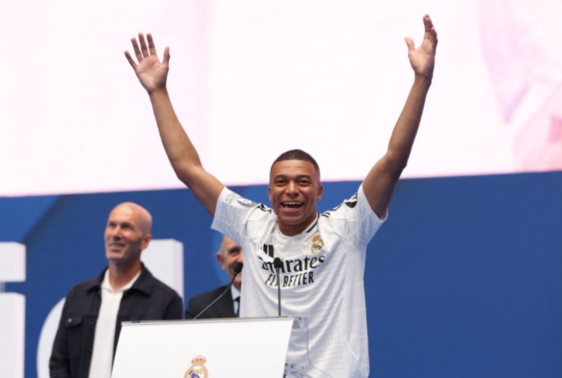 مبابي: هذا قدوتي، ورئيس الاتحاد الفرنسي رفض طلبي في 2021