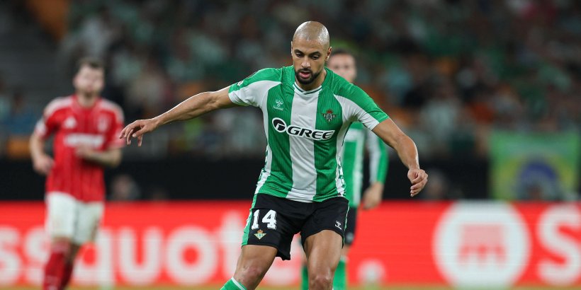 بيتيس يسعى لشراء أمرابط قبل المونديال