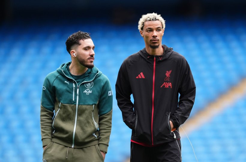 ريان شرقي يقع في موقف محرج على دكة بدلاء السيتي