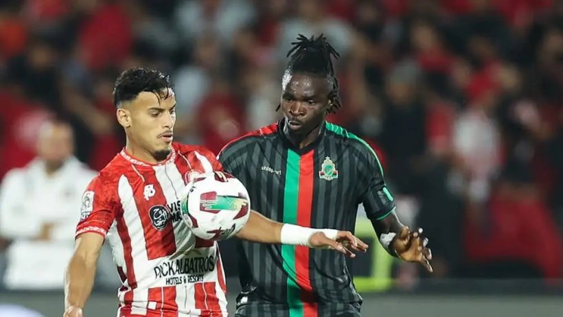 الجيش الملكي يحافظ على صدارة الدوري بعد تعادله مع الكوكب المراكشي