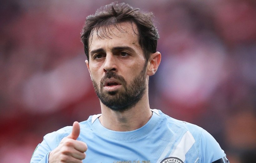 رسمياً.. سيلفا يغادر مانشستر سيتي بنهاية الموسم