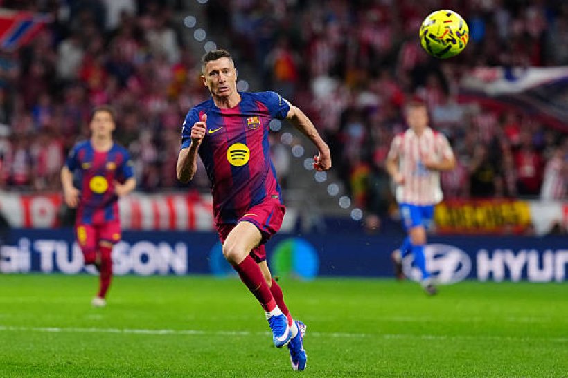 ليفاندوفسكي يحدد هدفه الثلاثي بعد صدمة المونديال