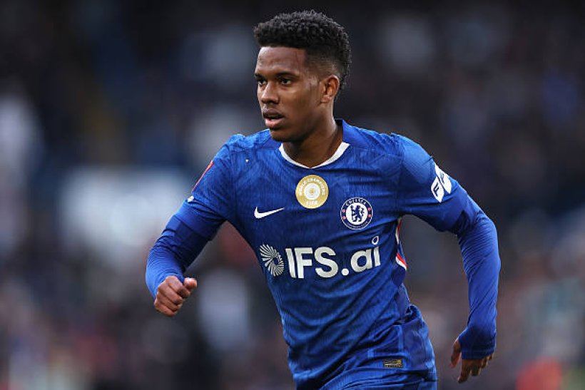 باريس سان جيرمان يسعى للتعاقد مع موهبة تشيلسي