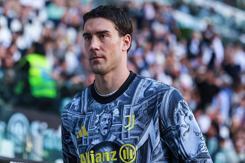 إصابة فلاهوفيتش تؤثر على مفاوضات تجديد عقده مع يوفنتوس