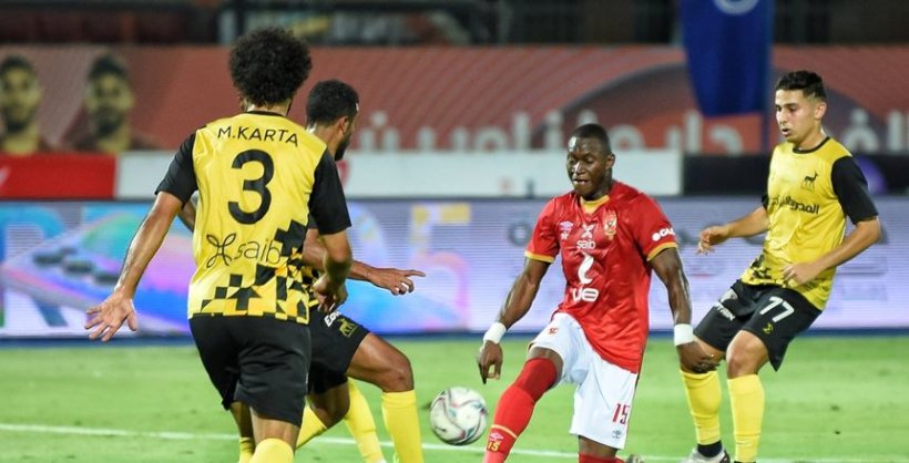 مدحت شلبي: هذا سبب تراجع مستوى بعض لاعبي الأهلي