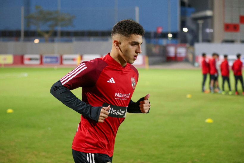 كوكا يعود لتدريبات الأهلي قبل مواجهة بيراميدز