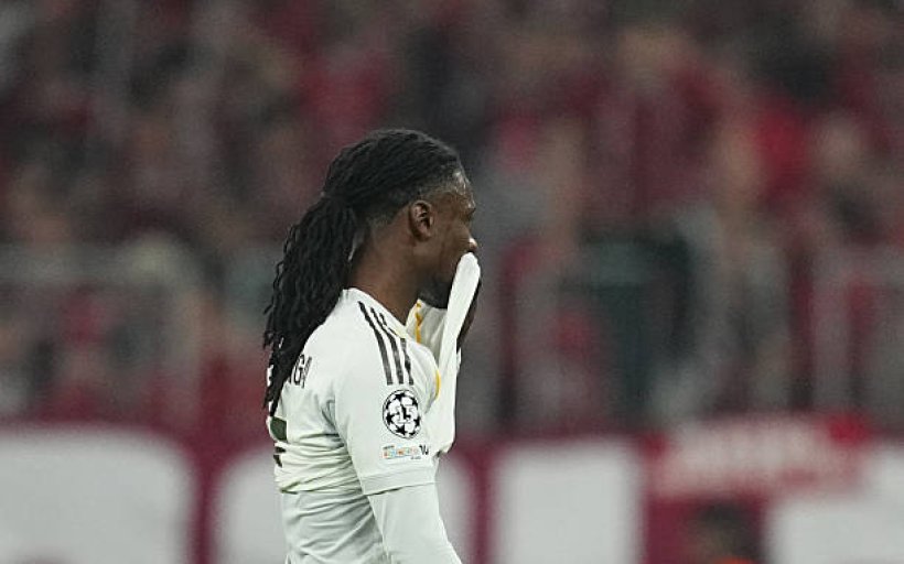 كامافينجا يقدم اعتذاره