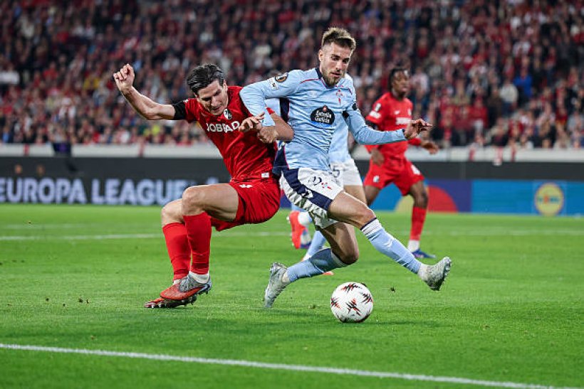 أرسنال يدخل سباق التعاقد مع مدافع سيلتا فيجو