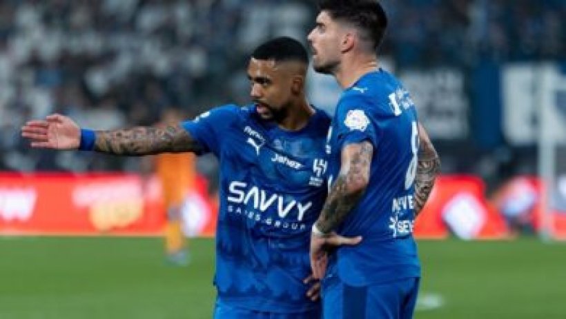 لهذا السبب .. مكافأة ضخمة من الوليد بن طلال للاعبي الهلال