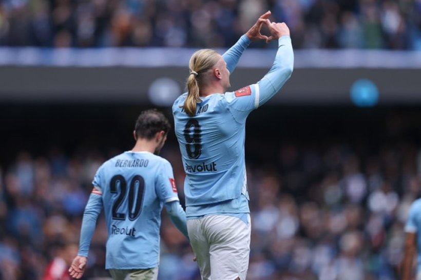 هالاند: حققنا فوزاً عظيماً، وكل مباراة بمثابة نهائي