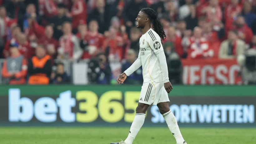 كامافينجا يتمسك بالبقاء في ريال مدريد