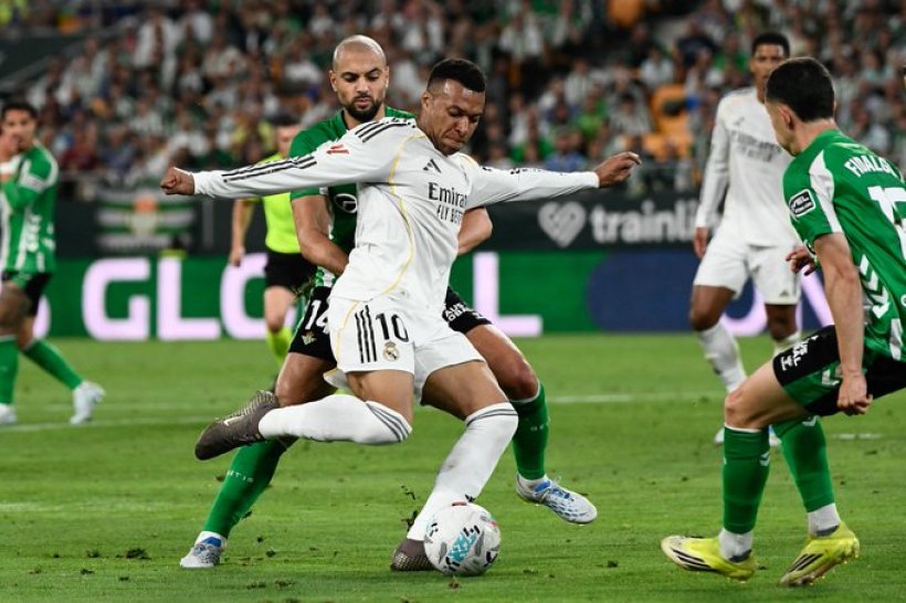 بيتيس يخطف تعادلاً قاتلاً من ريال مدريد في الليجا