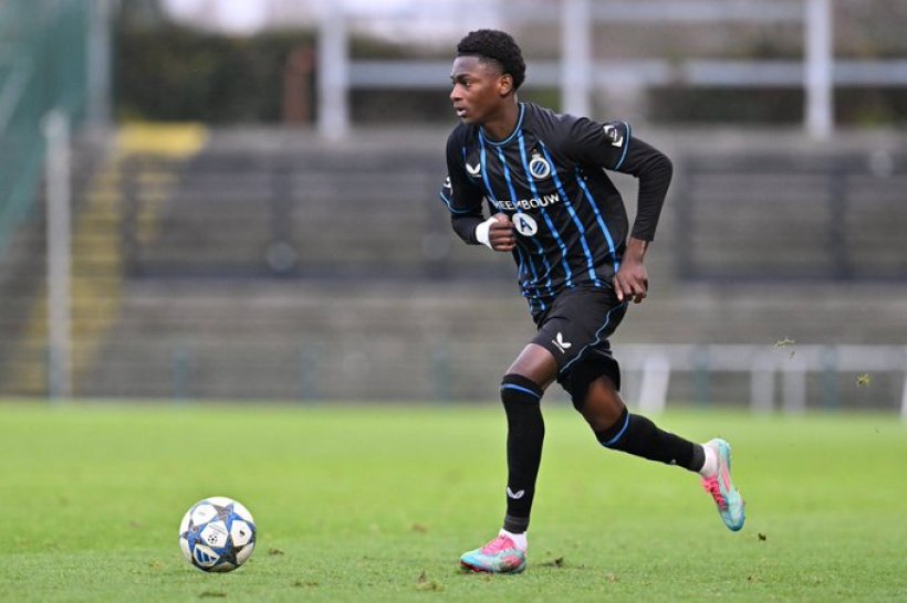 برشلونة يبدأ مفاوضات التعاقد مع جناح كلوب بروج